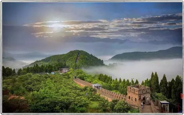 森林防火監(jiān)控衛(wèi)士國慶期間你干了些什么？讓林木蔥蘢 風景美如畫